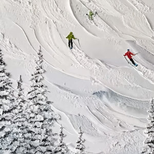 ALPINE RUSH: Textured Impasto Painting of Skiers on a Snowy Mountain