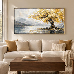 GOLDEN SHELTER — Living room, gold frame
